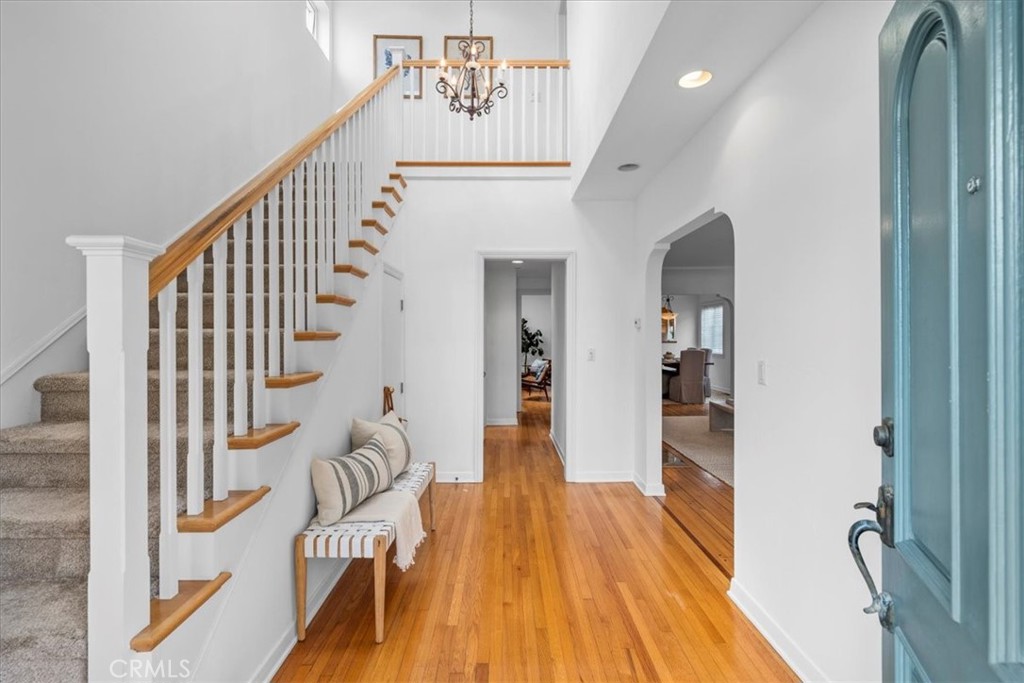 412 5th Street Manhattan Beach, CA 90266 - Photo 6 of 37