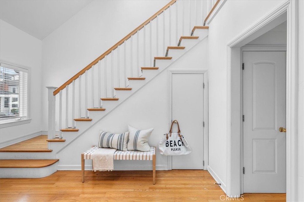 412 5th Street Manhattan Beach, CA 90266 - Photo 7 of 37