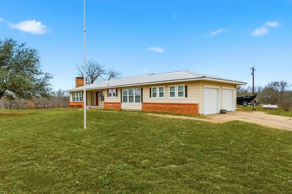 $345,000 | 9820 Fm 2451, Scurry, TX 75158