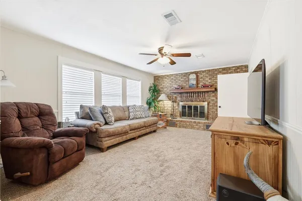 $345,000 | 9820 Fm 2451, Scurry, TX 75158