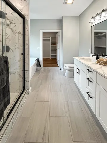 $899,000 | 25-75 Lake Carroll Boulevard, Lake Carroll, IL 61046