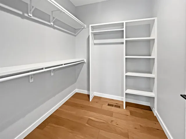 $899,000 | 25-75 Lake Carroll Boulevard, Lake Carroll, IL 61046