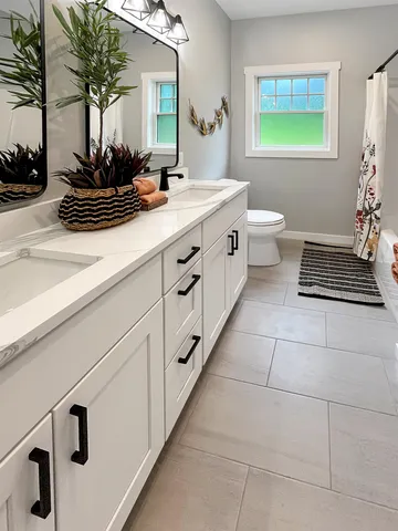 $899,000 | 25-75 Lake Carroll Boulevard, Lake Carroll, IL 61046