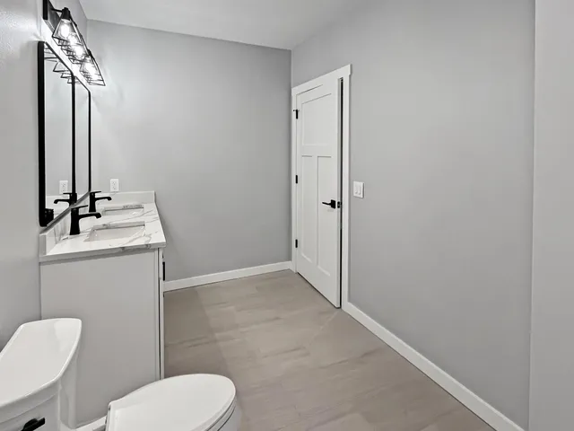 $899,000 | 25-75 Lake Carroll Boulevard, Lake Carroll, IL 61046