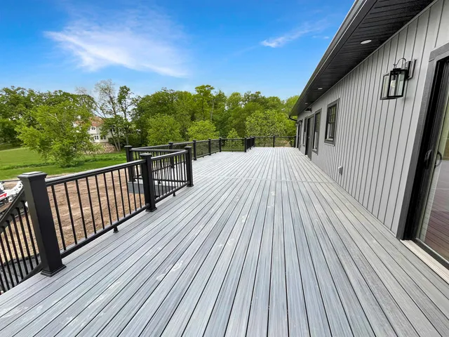 $899,000 | 25-75 Lake Carroll Boulevard, Lake Carroll, IL 61046