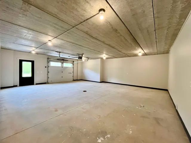 $899,000 | 25-75 Lake Carroll Boulevard, Lake Carroll, IL 61046