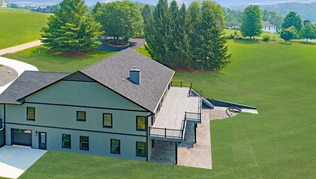 $899,000 | 25-75 Lake Carroll Boulevard, Lake Carroll, IL 61046