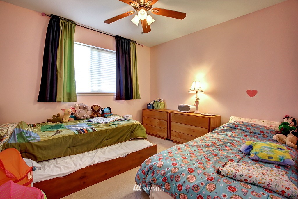 16842 164th Way Southeast Renton, WA 98058 - Photo 15 of 25 Gallery Image 15