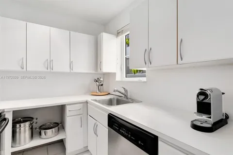 $399,000 | 1018 Meridian Avenue, Unit 8, Miami Beach, FL 33139