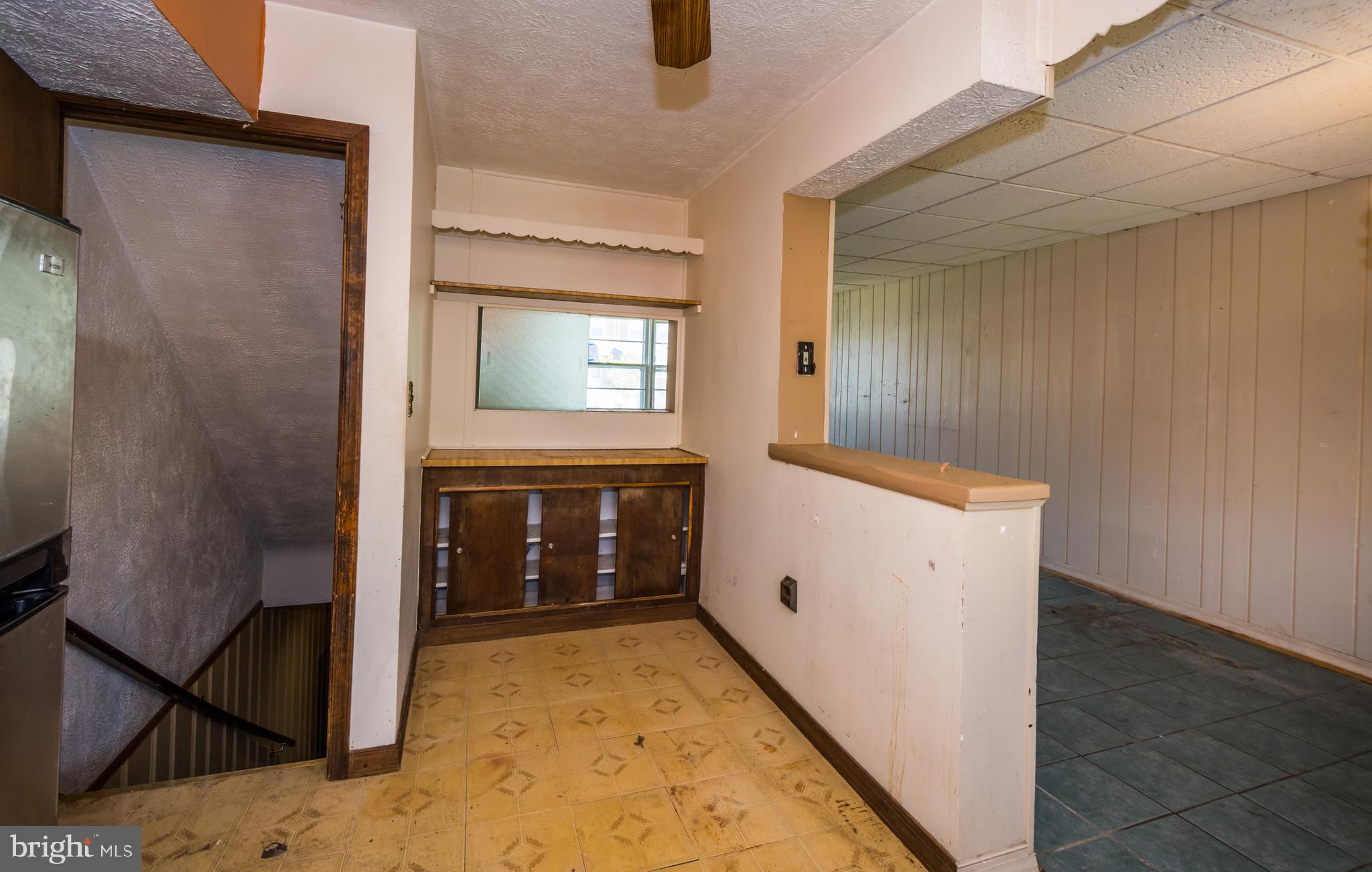 1691 Poles Road Baltimore, MD 21221 - Photo 10 of 27