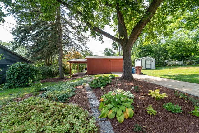 $484,900 | 827 Westwood Avenue, Ann Arbor, MI 48103