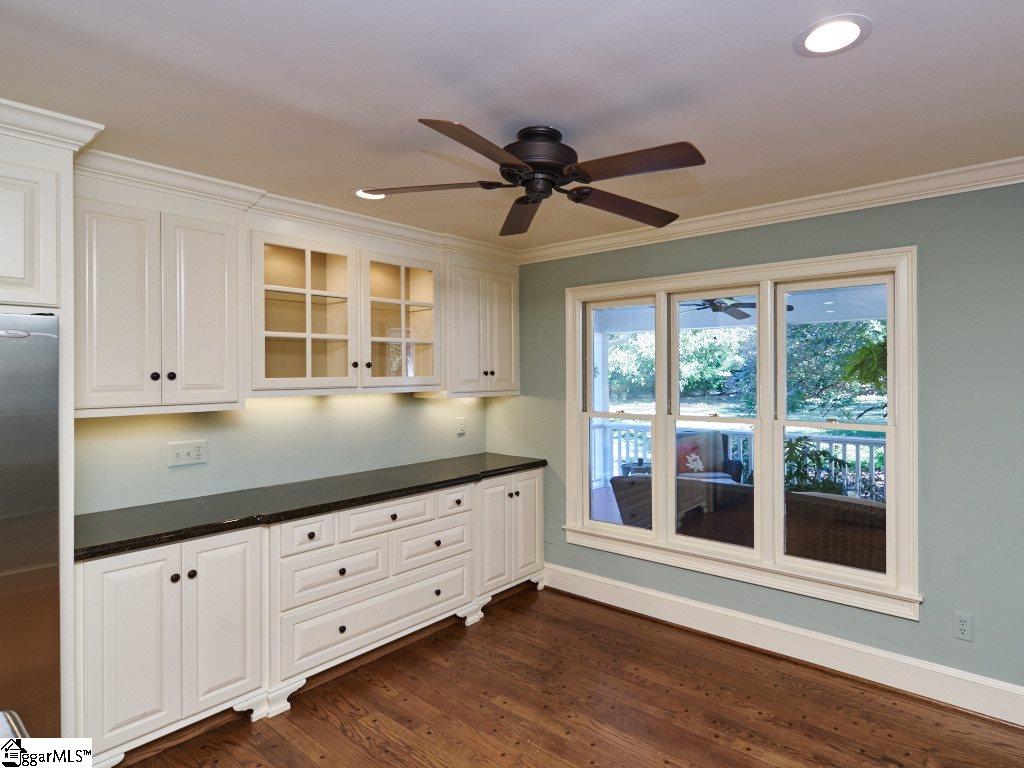 2101 Cleveland St Extension Greenville, SC 29607 - Photo 12 of 32