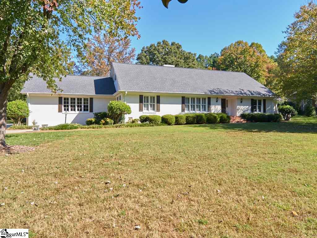 2101 Cleveland St Extension Greenville, SC 29607 - Photo 3 of 32