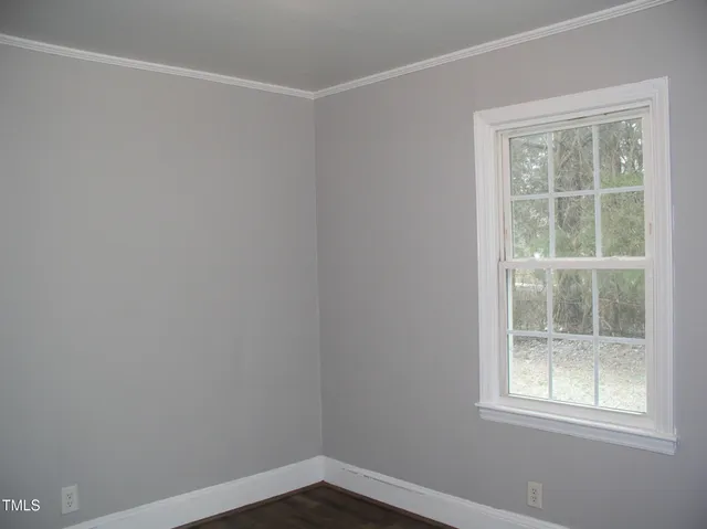 $114,900 | 105 South Elizabeth Street, Henderson, NC 27536