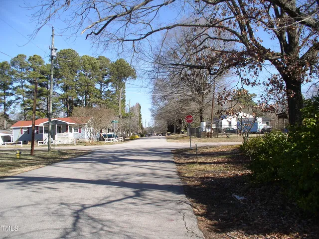 $114,900 | 105 South Elizabeth Street, Henderson, NC 27536