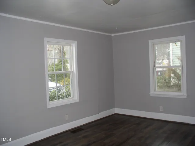 $114,900 | 105 South Elizabeth Street, Henderson, NC 27536