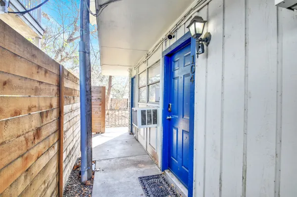 $1,100 | 4501 Speedway, Unit 104, Austin, TX 78751