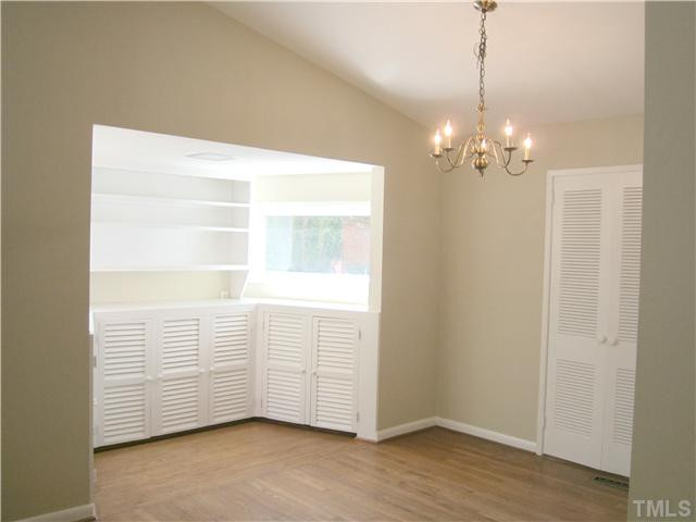 Host buffet dinners in the dining area with a convenient serving bar. Dining Room