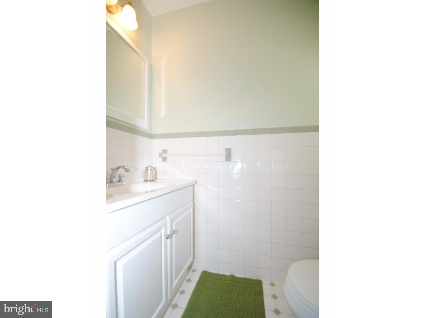 14 Wolfpack Road Hamilton, NJ 08619 - Photo 14 of 21 Bathroom