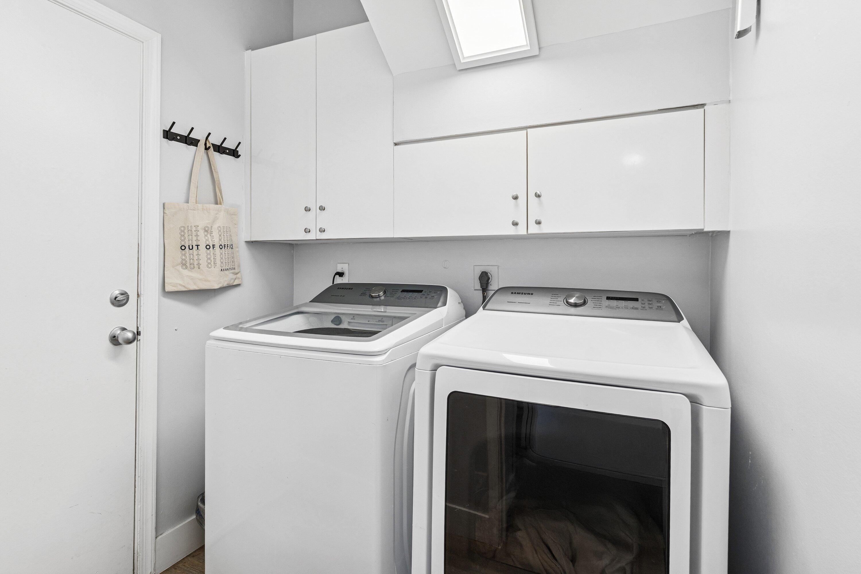 5183 Northwest 25th Way Boca Raton, FL 33496 - Photo 30 of 73 a utility room with dryer and washer