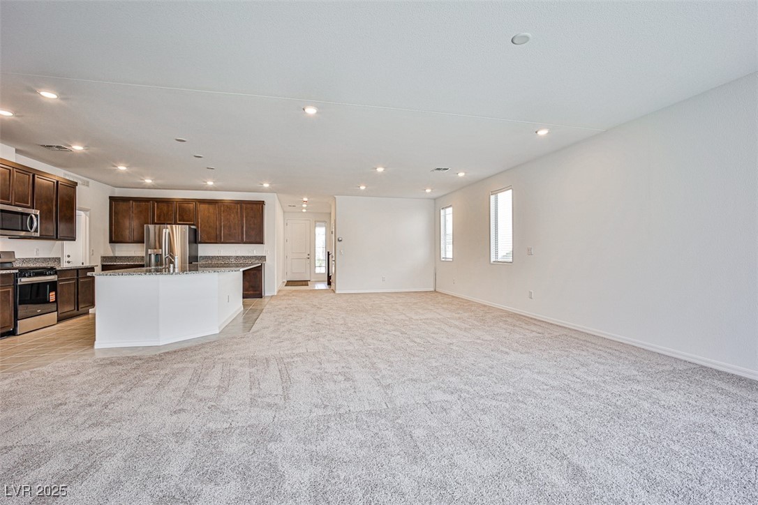 7428 Legacy Pt Street Las Vegas, NV 89113 - Photo 13 of 51