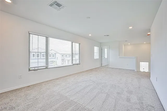 $3,000 | 7428 Legacy Pt Street, Las Vegas, NV 89113