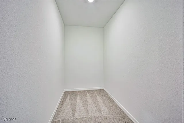 $3,000 | 7428 Legacy Pt Street, Las Vegas, NV 89113