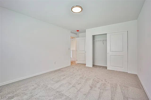 $3,000 | 7428 Legacy Pt Street, Las Vegas, NV 89113