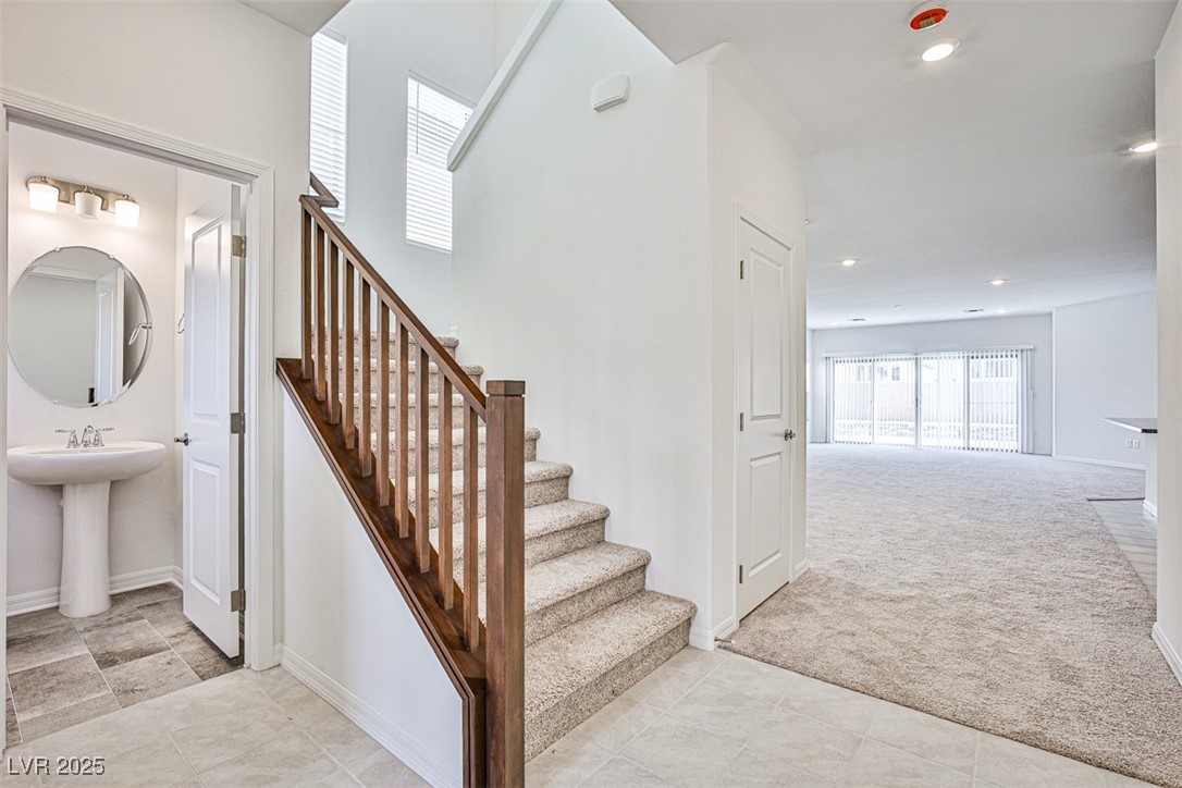 7428 Legacy Pt Street Las Vegas, NV 89113 - Photo 4 of 51