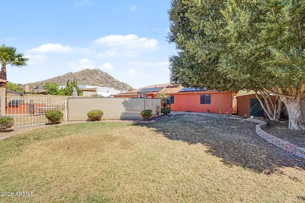 $615,000 | 13002 North 23rd Place, Phoenix, AZ 85022