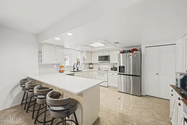 $615,000 | 13002 North 23rd Place, Phoenix, AZ 85022