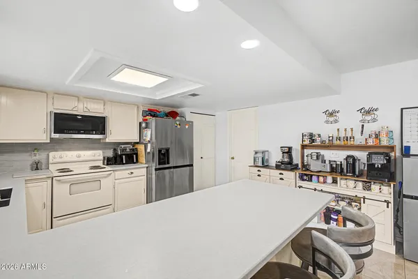 $615,000 | 13002 North 23rd Place, Phoenix, AZ 85022