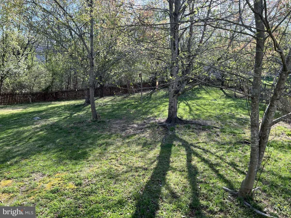 $3,200 | 162 Bush Hill Court, Fredericksburg, VA 22405