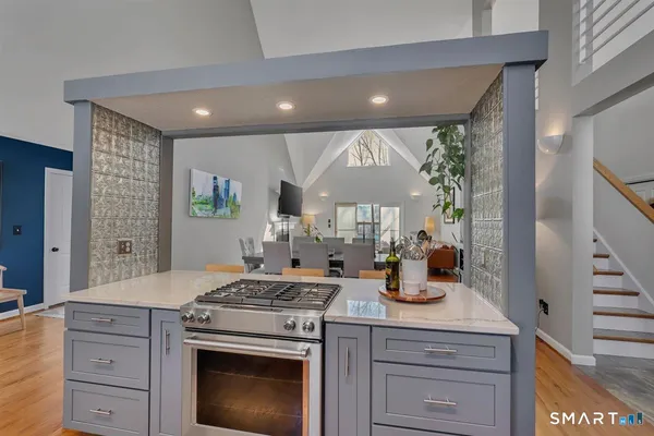 $490,000 | 41 Timberwood Road, Unit 41, West Hartford, CT 06117