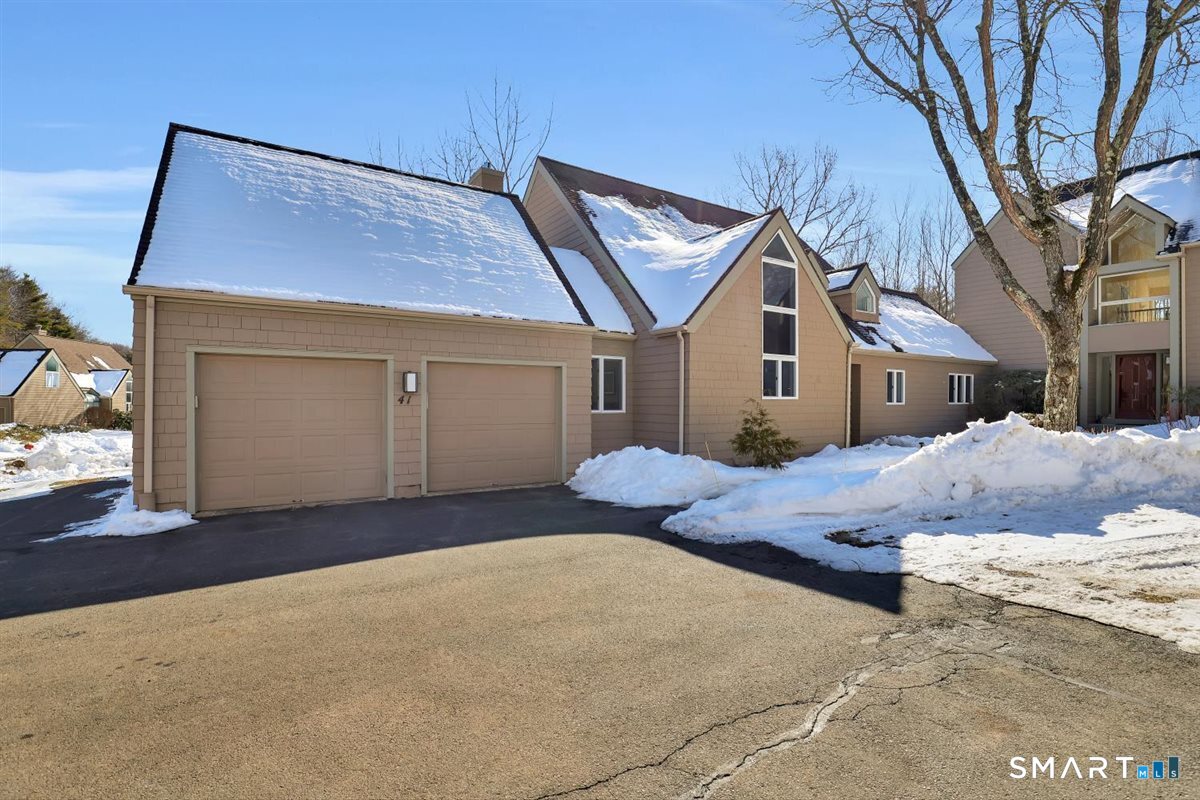 41 Timberwood Road, Unit 41 West Hartford, CT 06117 - Photo 2 of 33