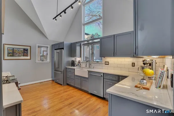 $490,000 | 41 Timberwood Road, Unit 41, West Hartford, CT 06117