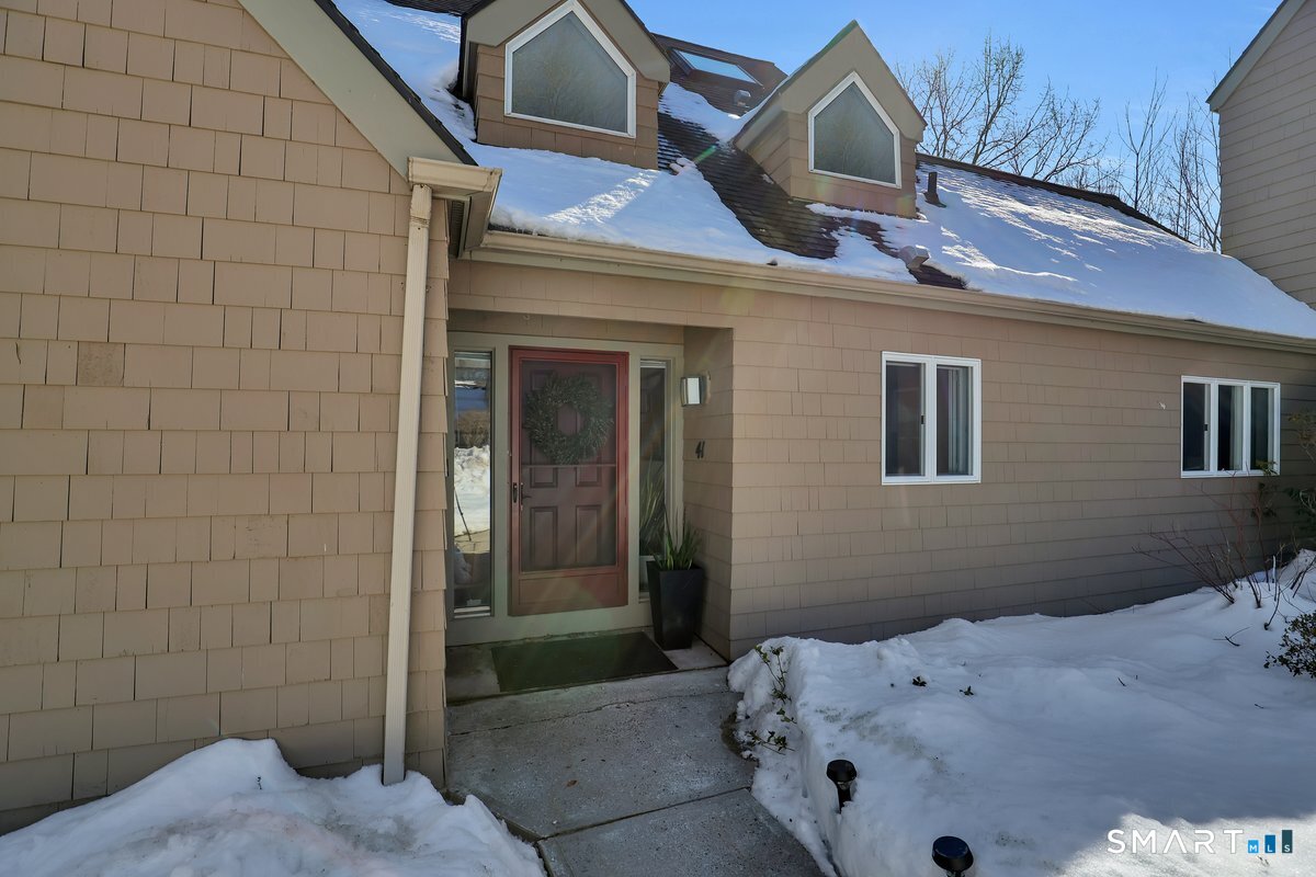 41 Timberwood Road, Unit 41 West Hartford, CT 06117 - Photo 33 of 33