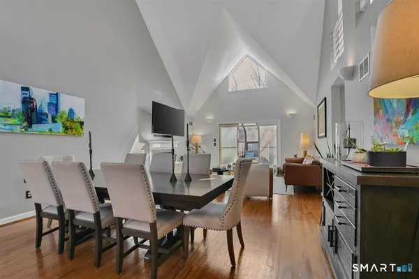 $490,000 | 41 Timberwood Road, Unit 41, West Hartford, CT 06117