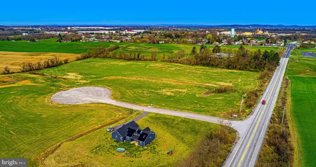 a view of an outdoor space and a lake view