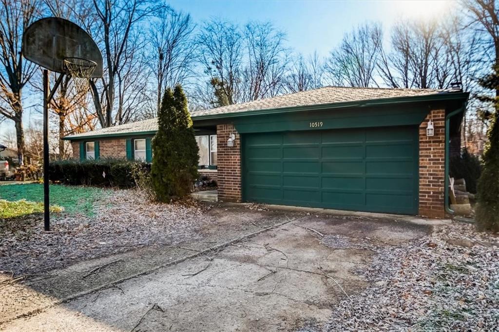 10519 Norman Road Brownsburg, IN 46112 - Photo 3 of 46 Gallery Image 3