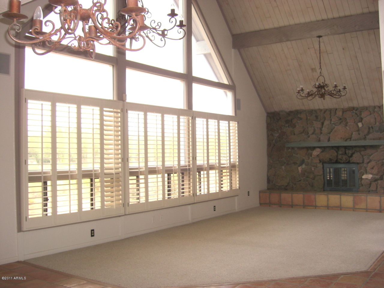 31236 North Sunrise Ranch Road Cave Creek, AZ 85331 - Photo 3 of 25 Living Room
