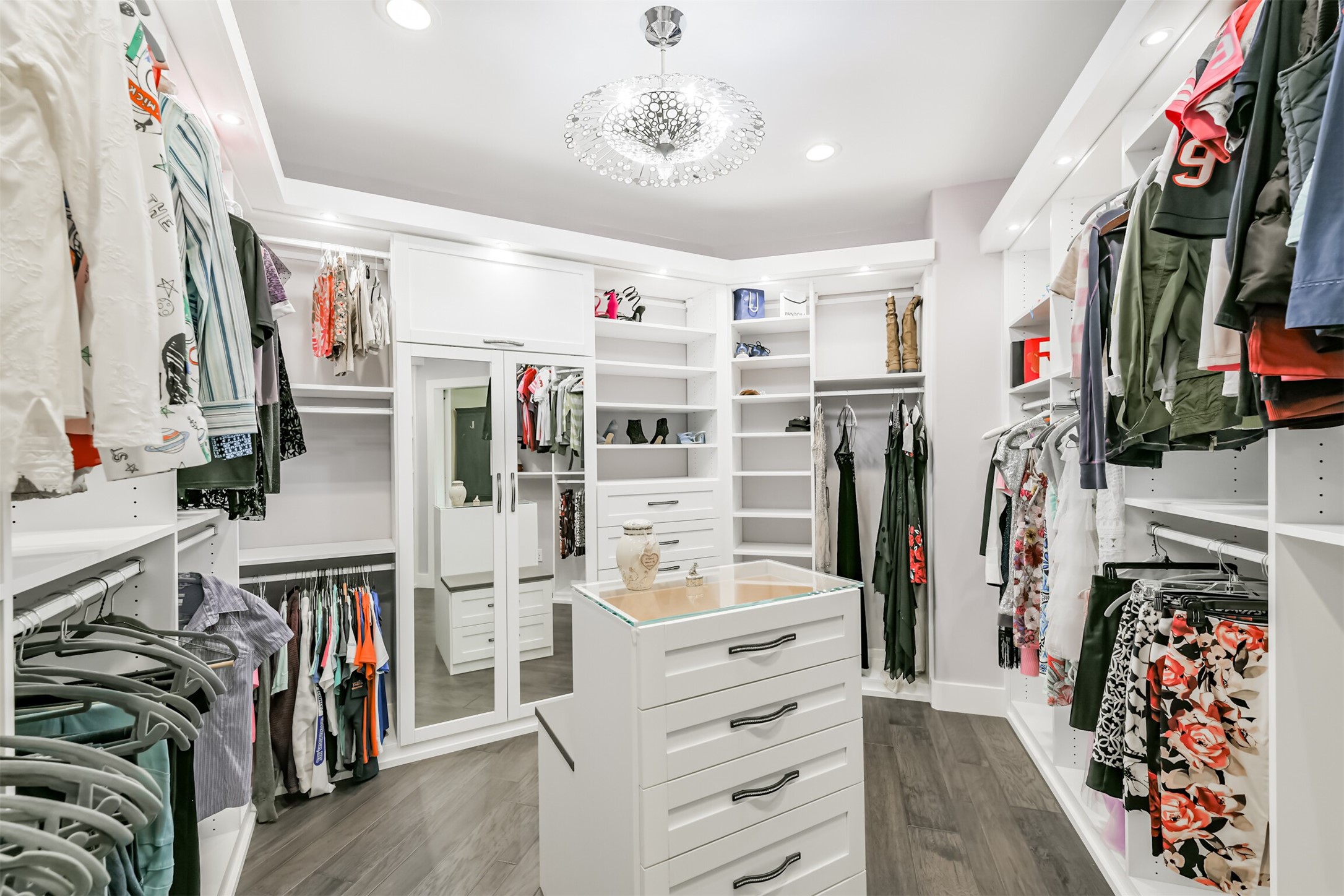 12636 Briar Patch Drive Houston, TX 77077 - Photo 27 of 43 1/2 walk-in closet in the primary suite.