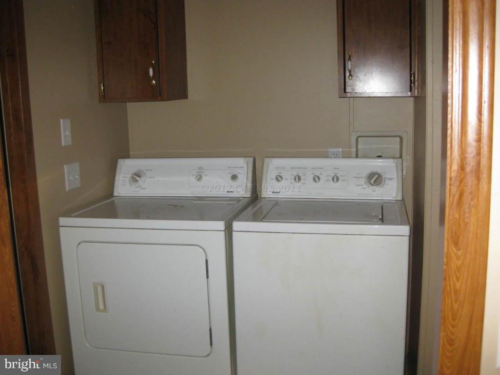 33233 Bob Smith Road Parsonsburg, MD 21849 - Photo 7 of 10 a utility room with dryer and washer