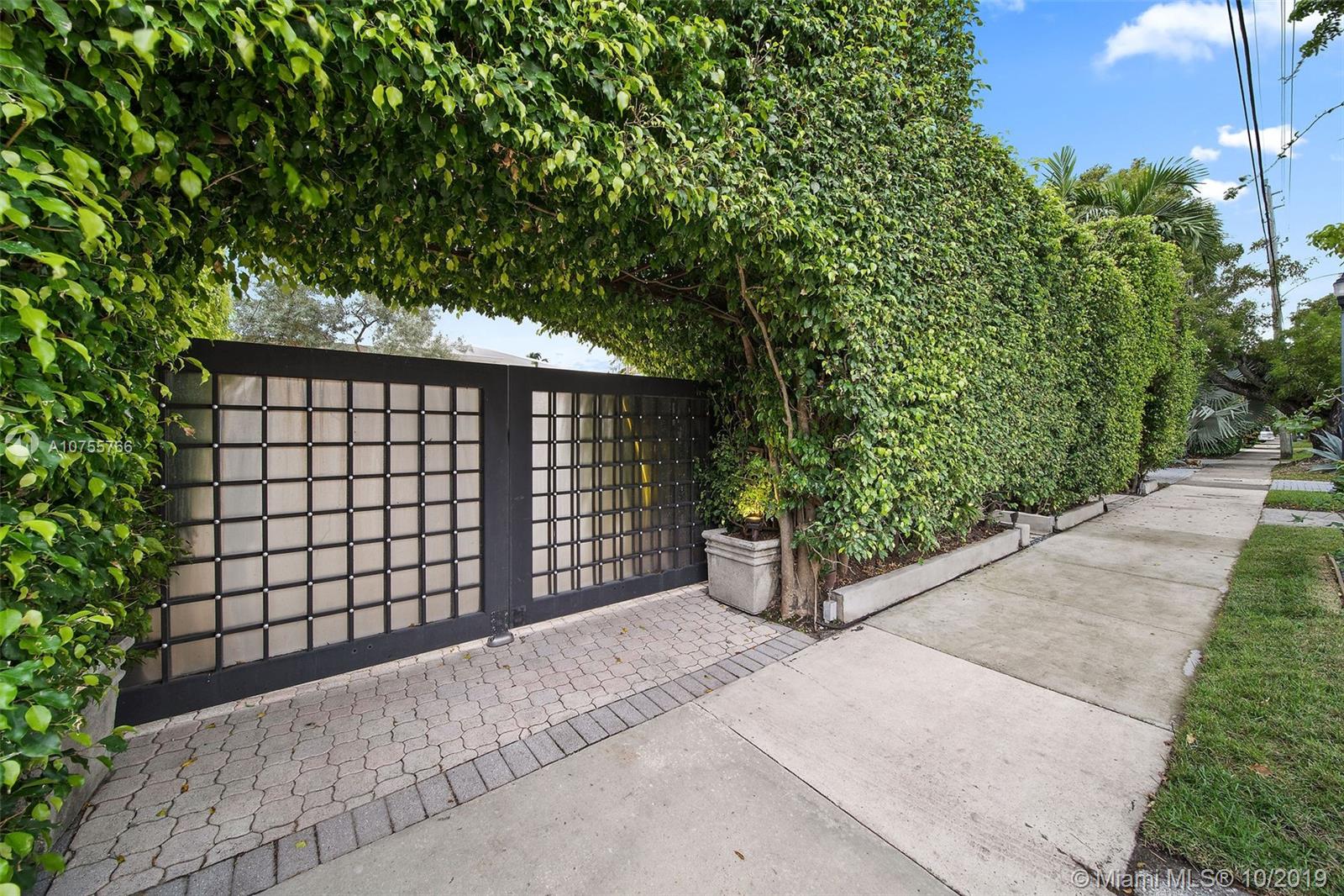 1670 Cleveland Road Miami Beach, FL 33141 - Photo 44 of 53