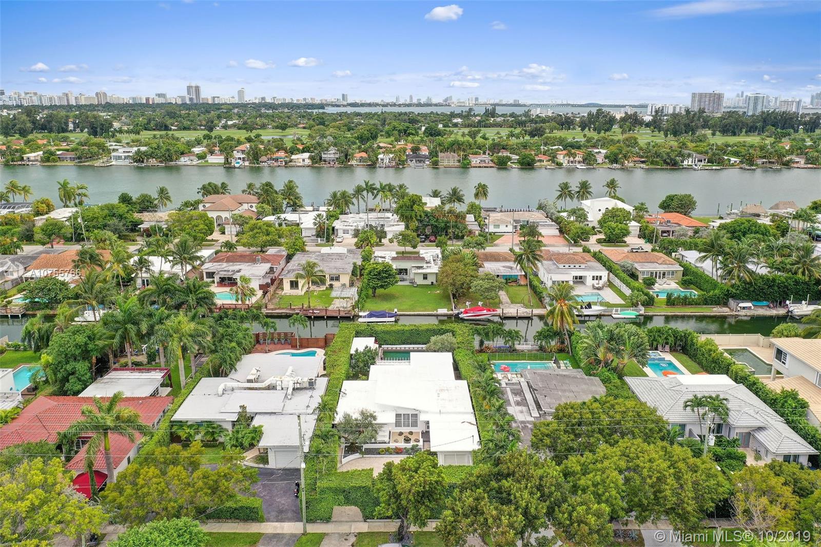 1670 Cleveland Road Miami Beach, FL 33141 - Photo 50 of 53