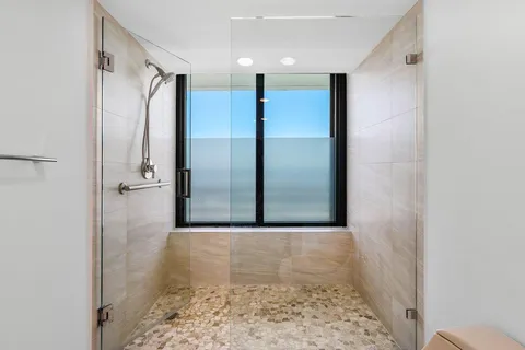 $2,290,000 | 1500 South Ocean Boulevard, Unit 804, Boca Raton, FL 33432