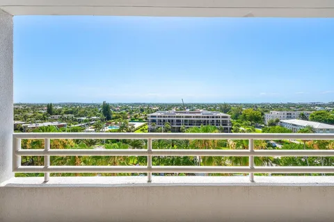 $2,290,000 | 1500 South Ocean Boulevard, Unit 804, Boca Raton, FL 33432