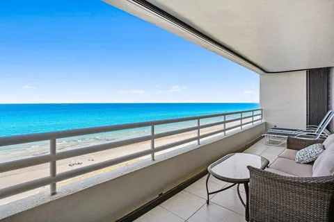 $2,290,000 | 1500 South Ocean Boulevard, Unit 804, Boca Raton, FL 33432