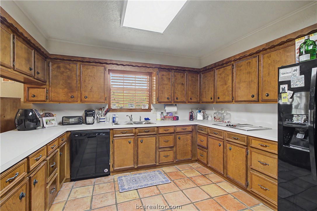 7097 Batts Ferry Road College Station, TX 77845 - Photo 16 of 36 Gallery Image 16