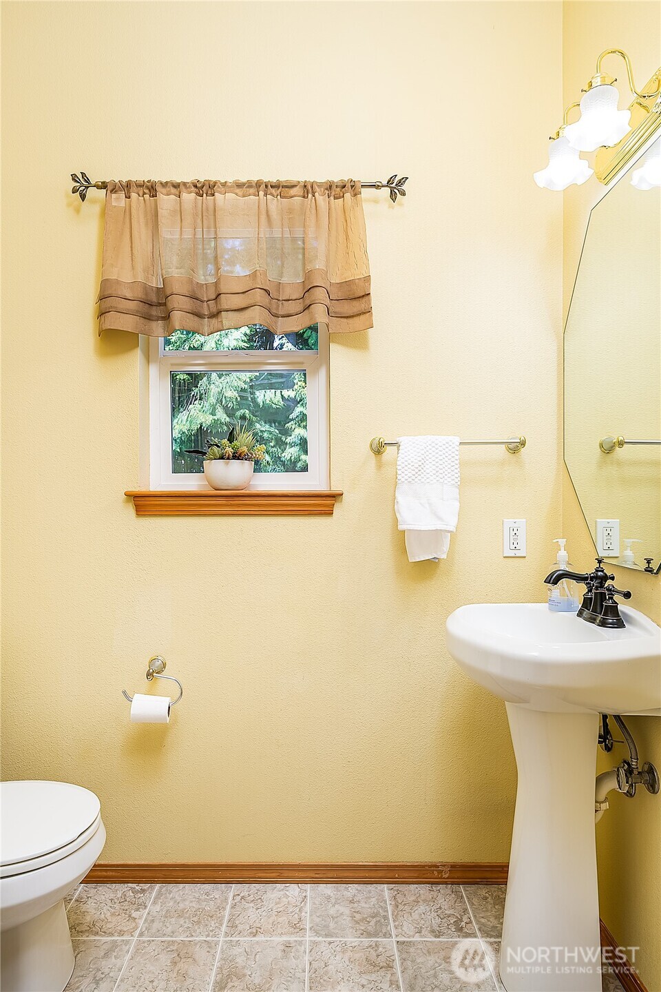 6841 Northwest Ranger Way Silverdale, WA 98383 - Photo 11 of 40